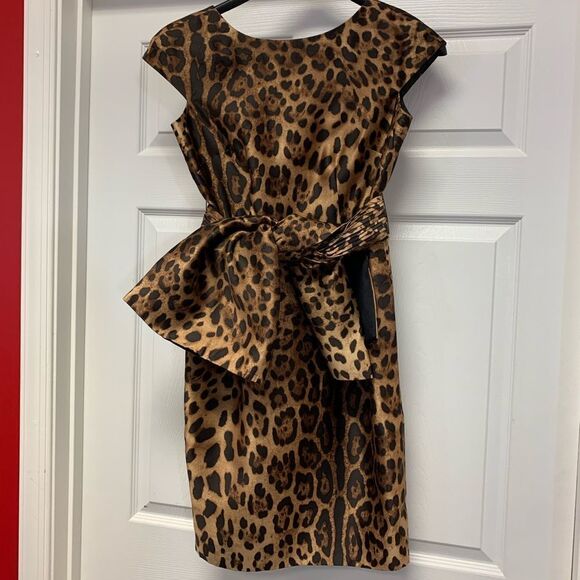 Per Se Silk Leopard Print Wiggle Dress sz 2 EUC Mob Wife Chic - Picture 1 of 5